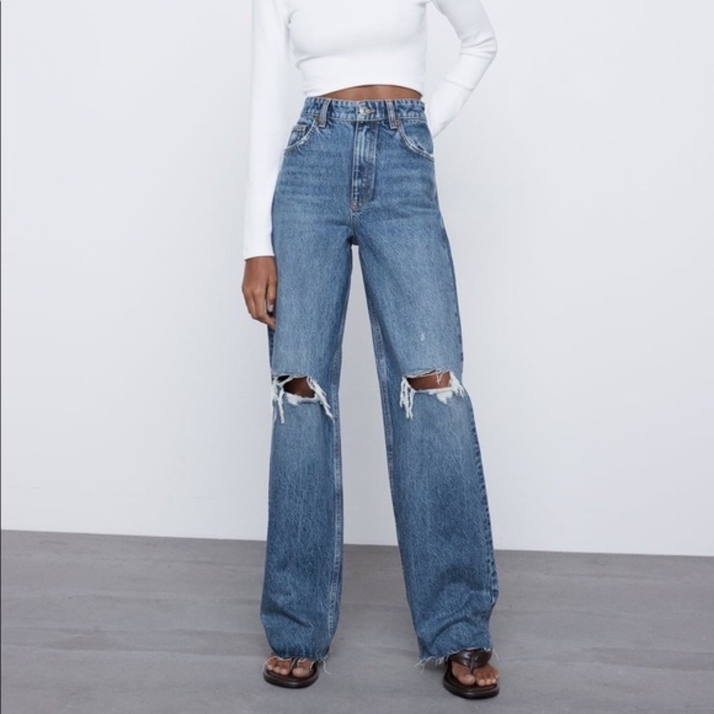ZARA NWT wide leg distressed jeans - raw denim! Great blue wash! NEW!
